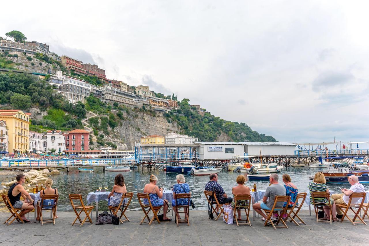 Caruso Sea View Hotel Sorrento Exterior foto